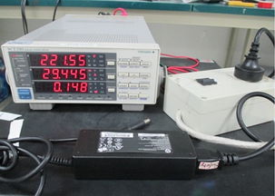 手机、电脑等电子设备的充电器留在插座上是否会耗电